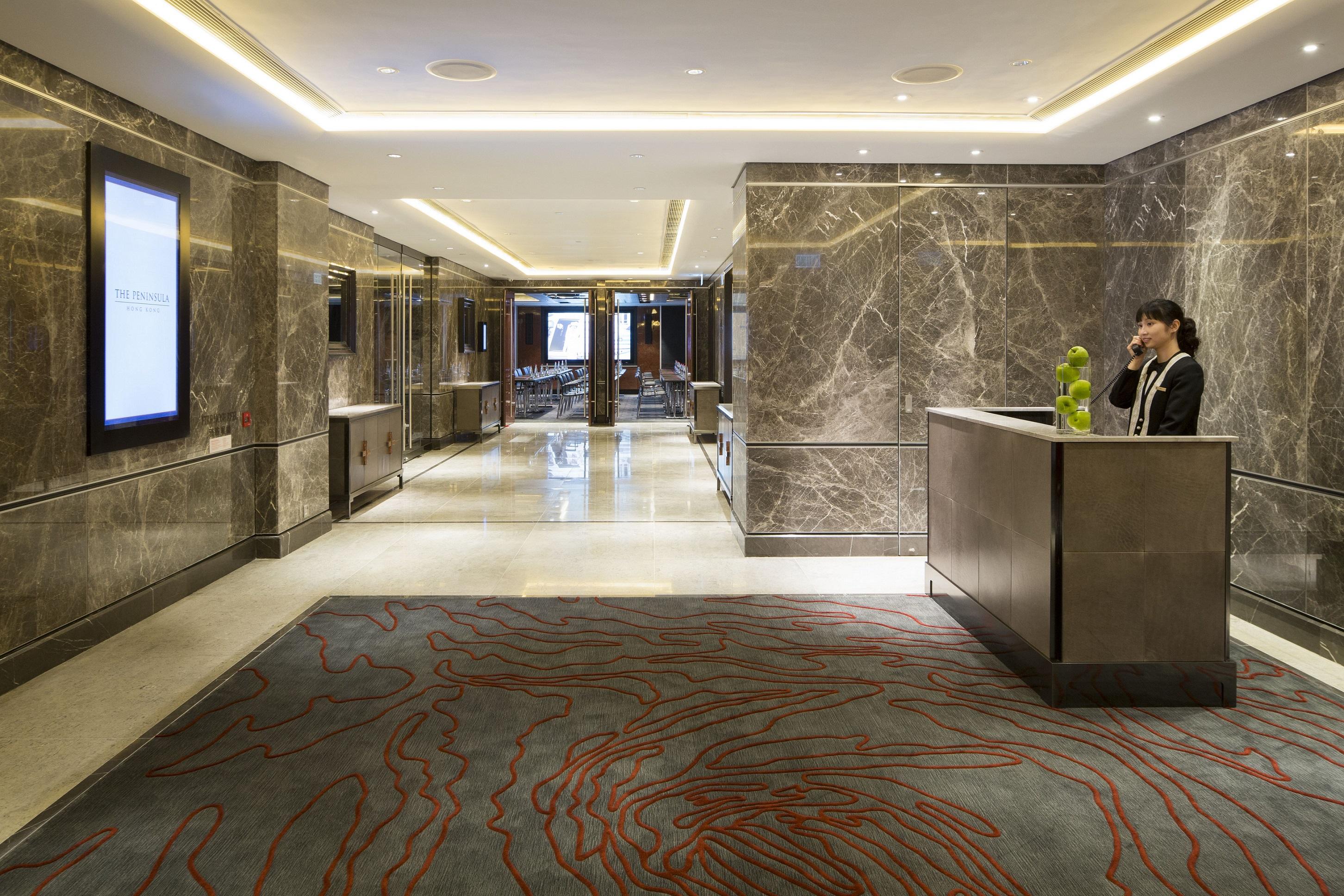 The Peninsula Hong Kong Hotel Exterior photo